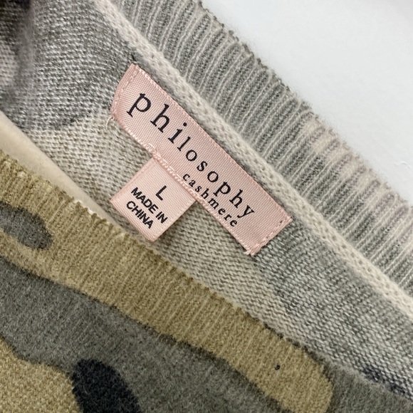 So soft! Philosophy CASHMERE camouflage sweater top - Picture 2 of 6
